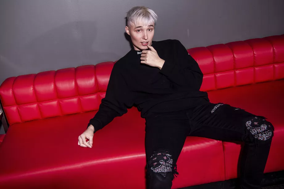 Isac Elliot pituus – kuinka pitkä suosikkiartisti on oikeasti?