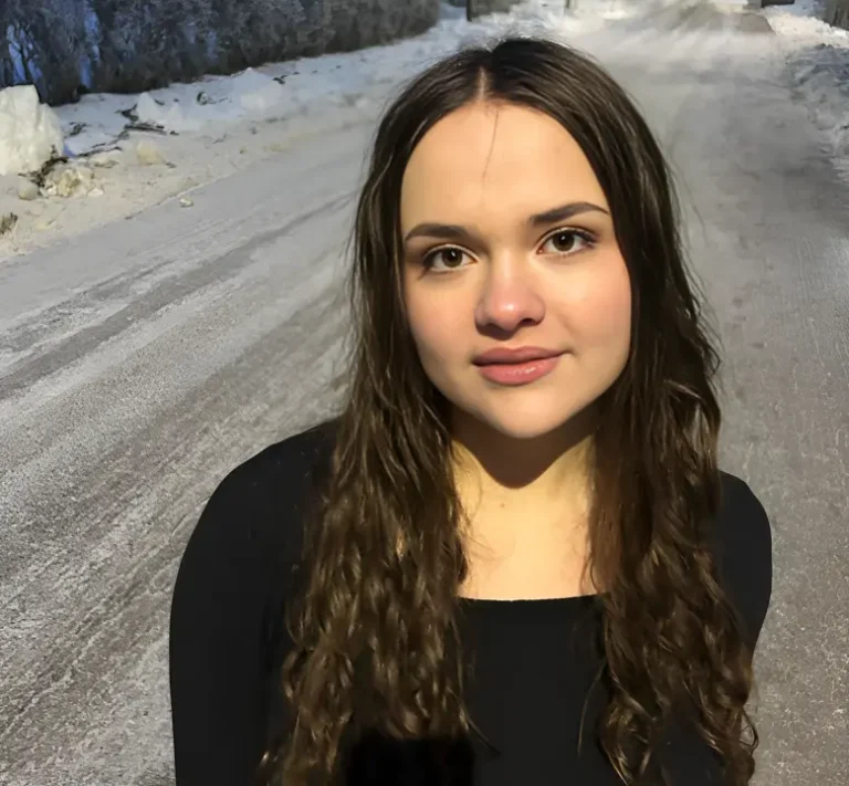 Elina Eden – nuori tubettaja, kirjailija ja esiintyjä